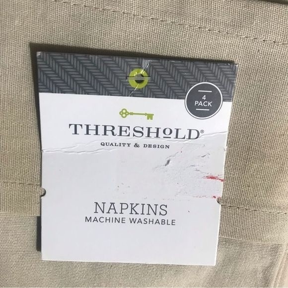 Pewter Napkin Rings & Linen Napkins - Picture 7 of 7